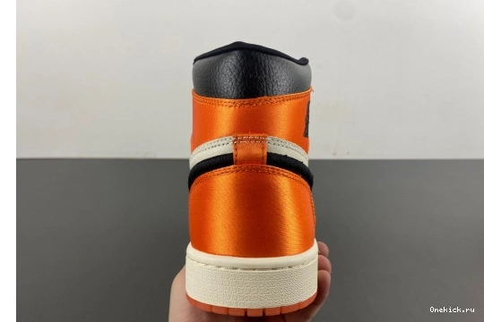 Air AV3725-010 60 AV3725-011 1  “Shattered Satin  SmartChoice Backboard” Jordan 0608